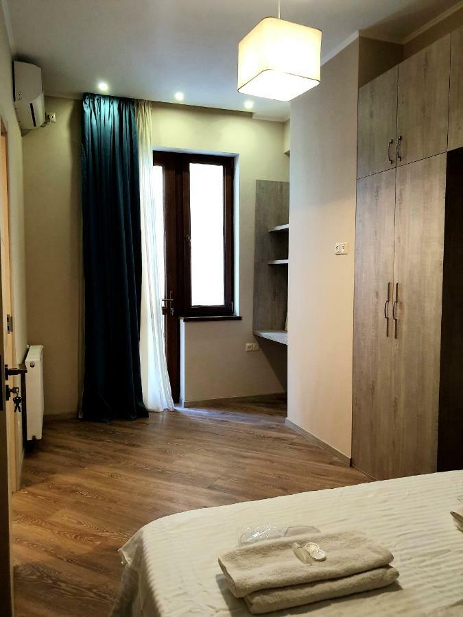 Tbilisi Apart Luaran gambar