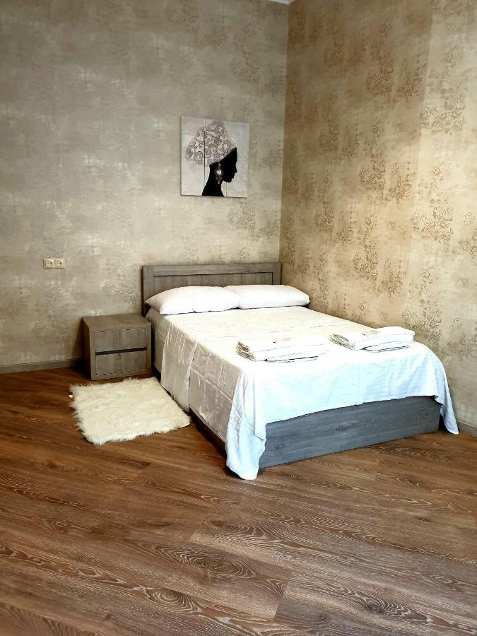 Tbilisi Apart Luaran gambar